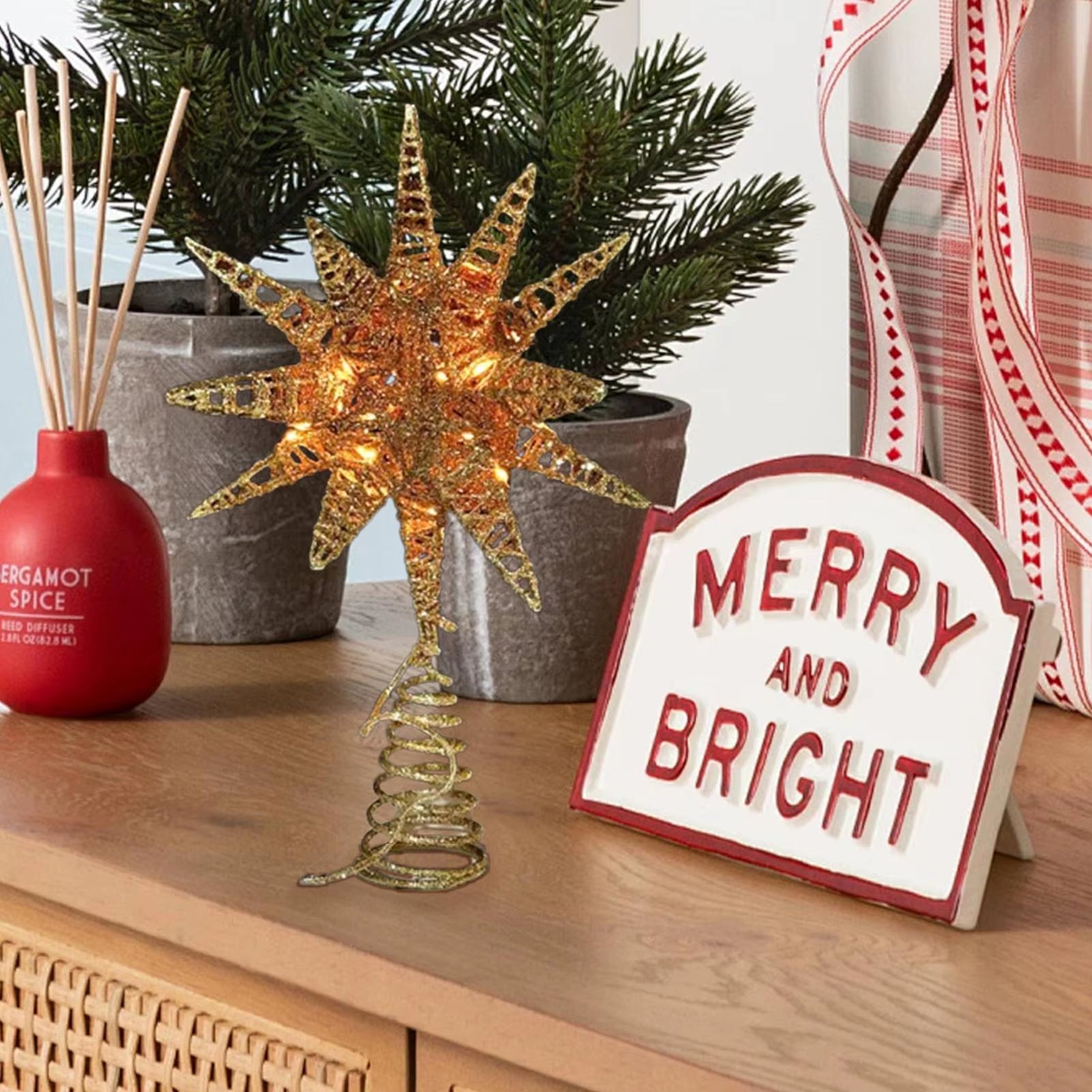 12.6 Inch Creative LED Lights Glitter Christmas Tree Decoration Christmas Tree Topper Christmas Tree Star Light up Party Props